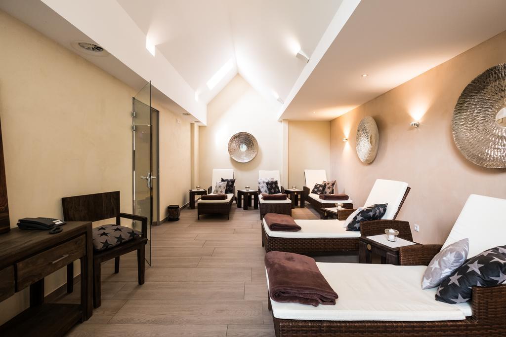 Das 53°Hotel 巴德茨维什安 外观 照片