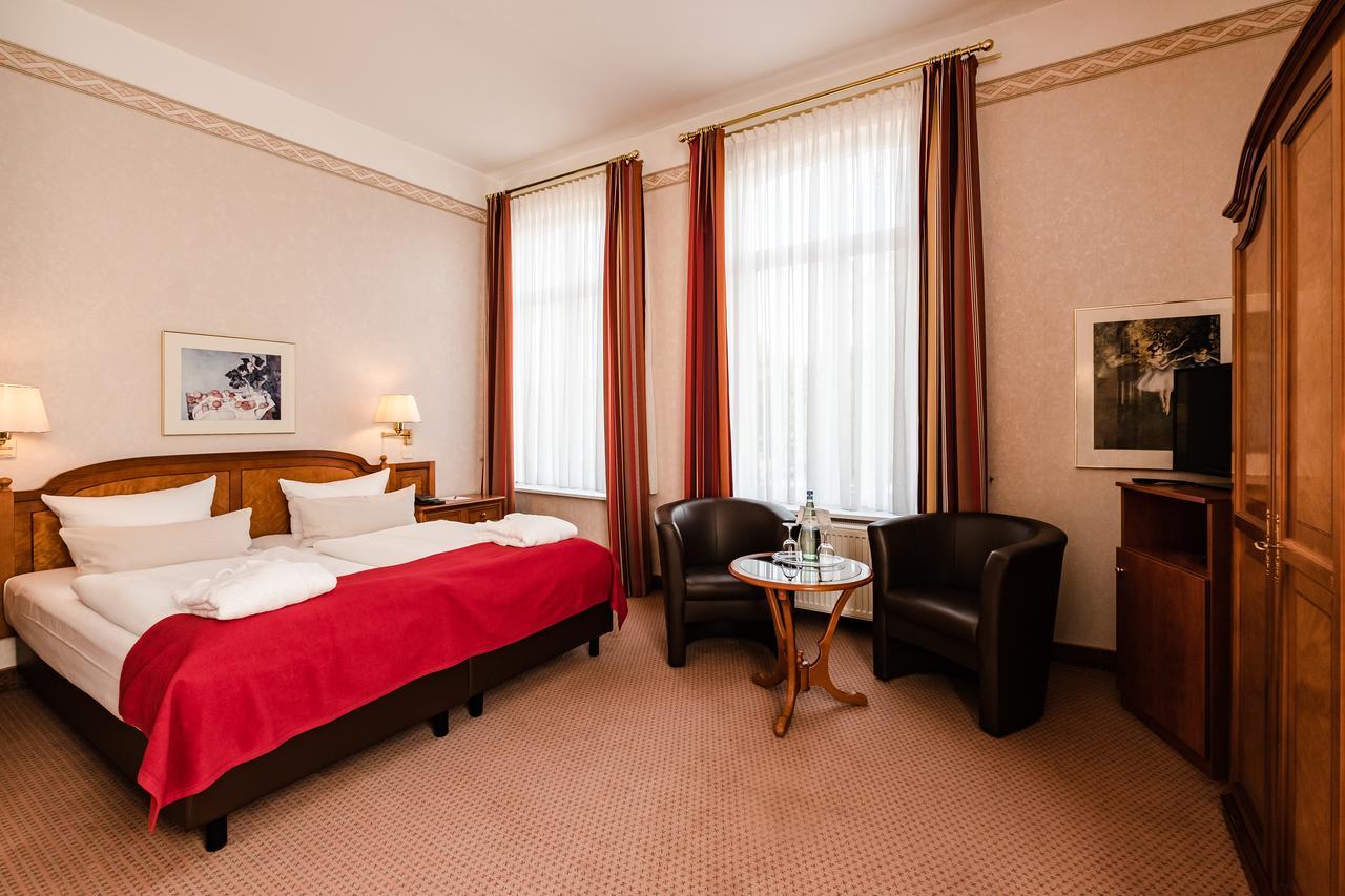 Das 53°Hotel 巴德茨维什安 外观 照片