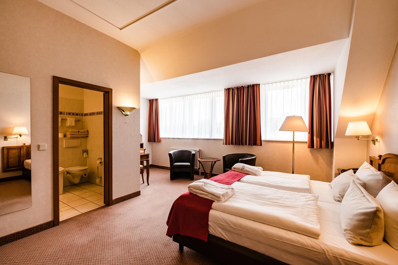 Das 53°Hotel 巴德茨维什安 外观 照片